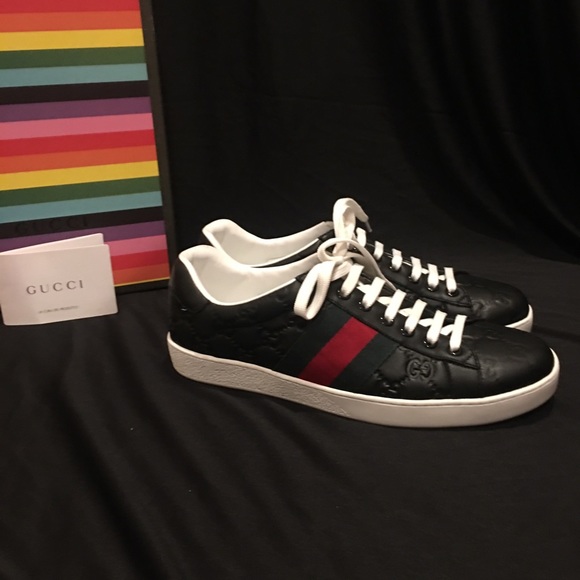 Gucci Other - Men’s Ace Signature Gucci sneakers